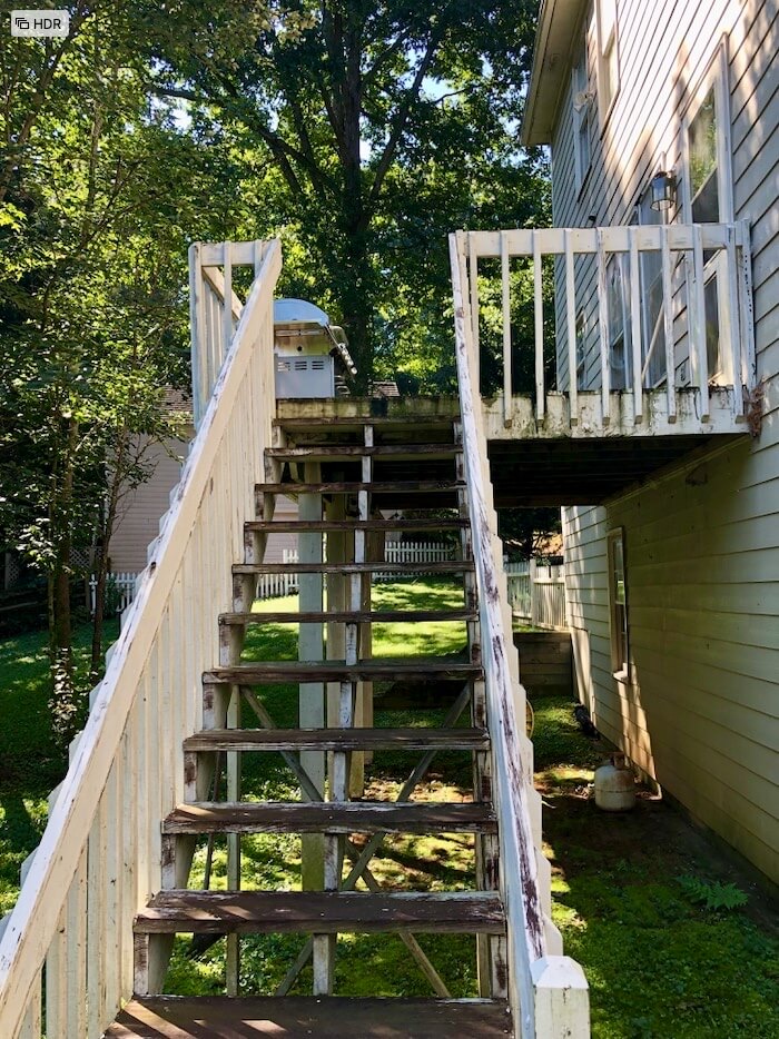 Pressure Washing in Canton Ga - mold and mildew deck photo